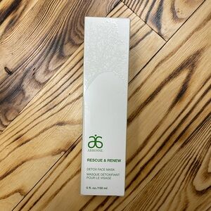 Arbonne Detox Face Mask